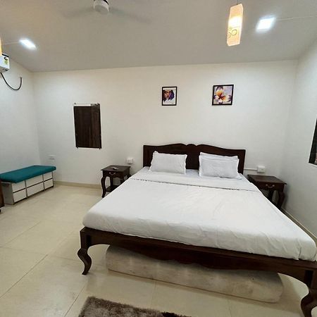 Ll Golden Leaf Ll 3Bhk Ll Ac Ll Villa Lonavala Exterior photo